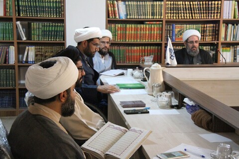 اولین جلسه مدیران مدارس علمیه استان بوشهر در سال تحصیلی جدید