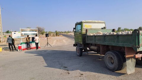 تصاویر/برپایی ایستگاه صلواتی به مناسبت میلاد امام حسن عسکری(ع) در روستای بهرغ