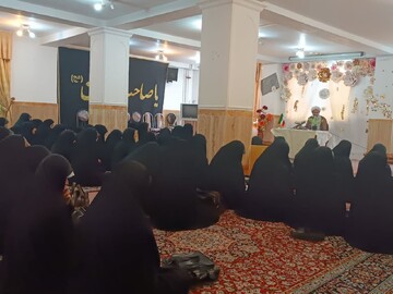تصاویر/ جلسه مدیر حوزه علمیه خواهران آذربایجان غربی با طلاب خواهر شهرستان خوی