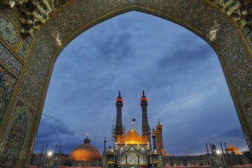 کلیپ| بیانات رهبر انقلاب درباره حضرت معصومه سلام‌اللّه‌علیها