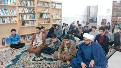 تصاویر/ بازدید مدیر حوزه علمیه هرمزگان از مدرسه علمیه امام علی (ع) میناب