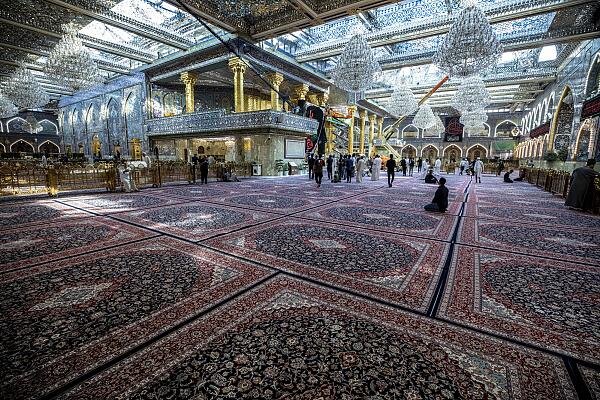 تعرّف على مزايا ومواصفات السجّاد المفروش في صحن أبي الفضل العباس (عليه السلام) تعرّف على مزايا ومواصفات السجّاد المفروش في صحن أبي الفضل العباس (عليه السلام)