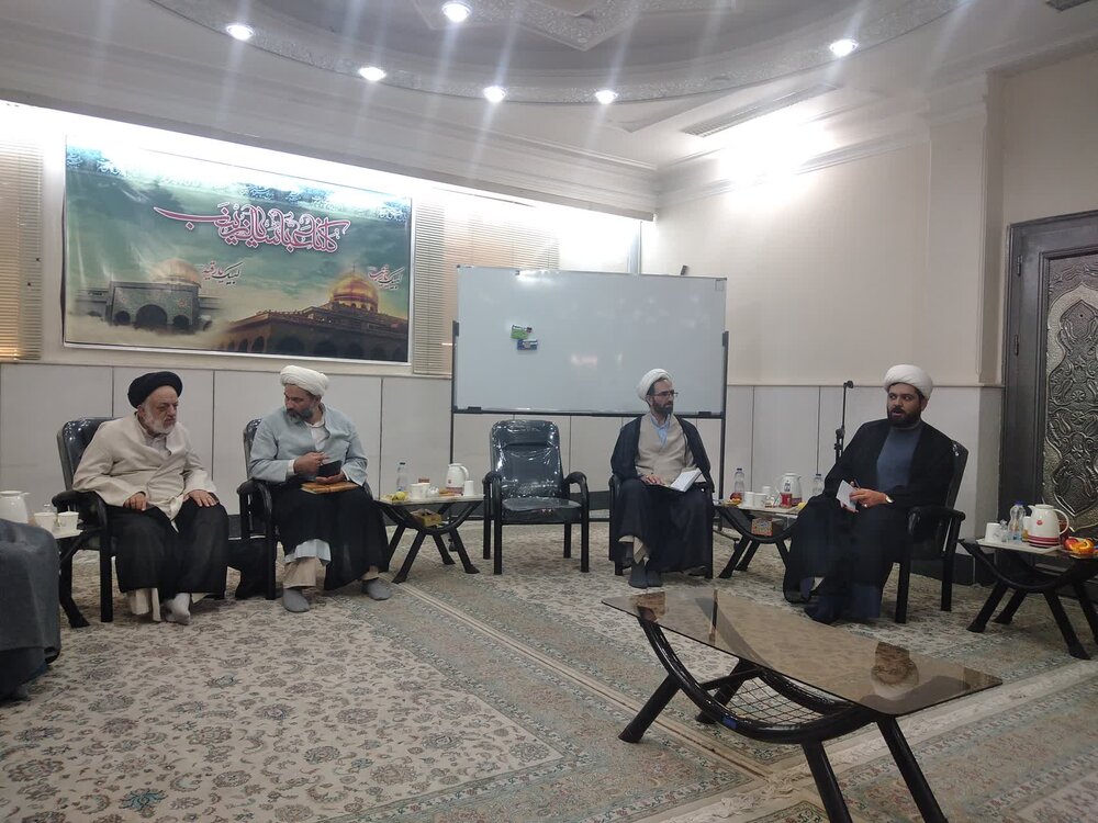 دومین نشست شورای هماهنگی نهادهای حوزوی استان خوزستان برگزار شد + عکس