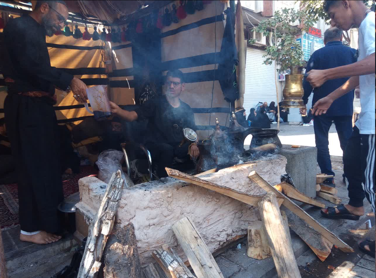 حرمی که محبانی از سراسر جهان دارد