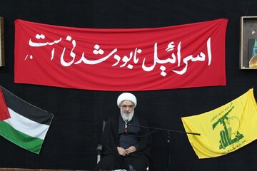 طلاب قلبشان و زبانشان با خدا و عملشان برای خداست  