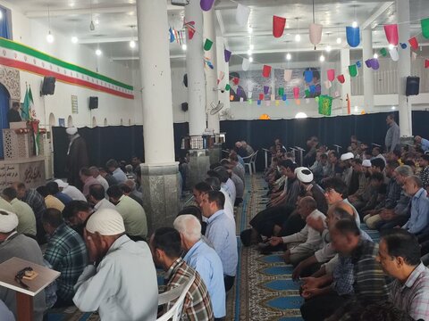 تصاویر / برگزاری نماز جمعه شهرستان پارسیان