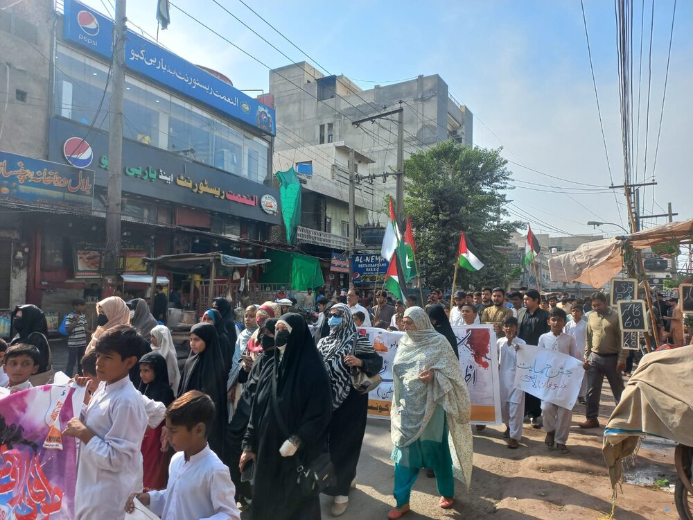 القدس کونسل پاکستان کے زیر اہتمام ملتان میں فلسطینیوں کی حمایت میں احتجاجی ریلی کا انعقاد