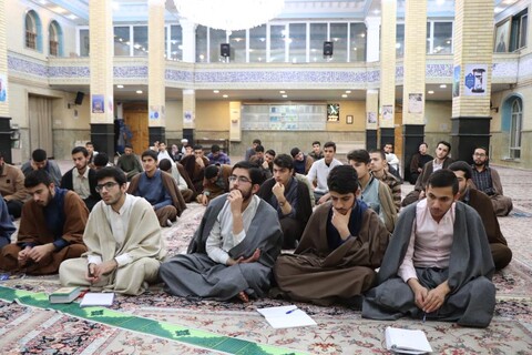 تصاویر/ سلسله جلسات جهاد تبیین در حوزه علمیه بناب