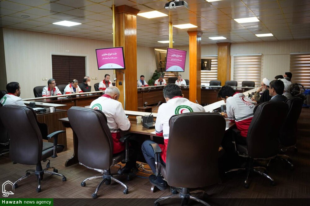 ویژگی مدیر انقلابی بن بست شکنی است