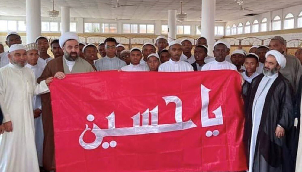 العتبة الحسينية تطلع على عمل عدد من المراكز الدينية والثقافية في مدغشقر العتبة الحسينية تطلع على عمل عدد من المراكز الدينية والثقافية في مدغشقر