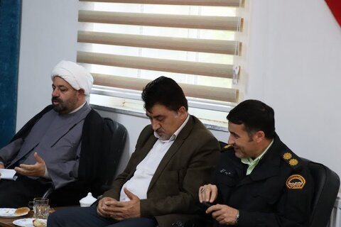 تصاویر/ جلسه هماهنگی برنامه های 13 آبان در شهرستان تکاب