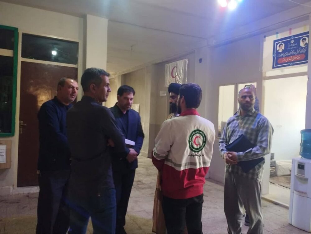 بازدید دبیر قرارگاه تحول و توانمند سازی محلات از قرارگاههای جهادی کاشان