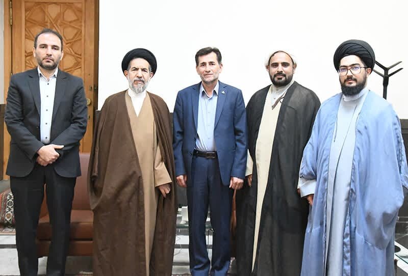 اجازه ندهیم آرمانهای ارزشمند شهدا به فراموشی سپرده شود