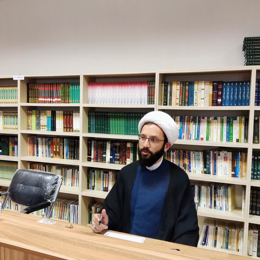 تقویت انگیزه طلاب از اولویتهای مدیران مدارس علمیه خواهران باشد