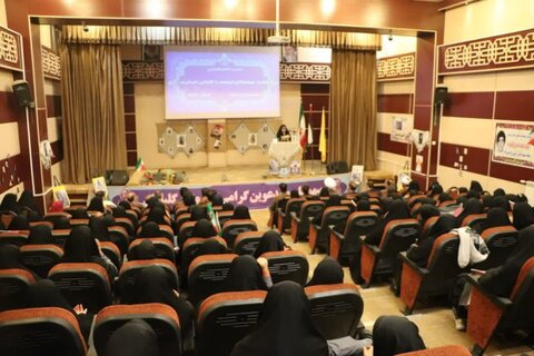تصاویر/ برگزاری یادواره شهدای دانش آموز در شهرستان قروه