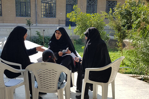 تصاویر/ آغاز رویداد«بینات»هنر و رسانه در حوزه خواهران استان یزد