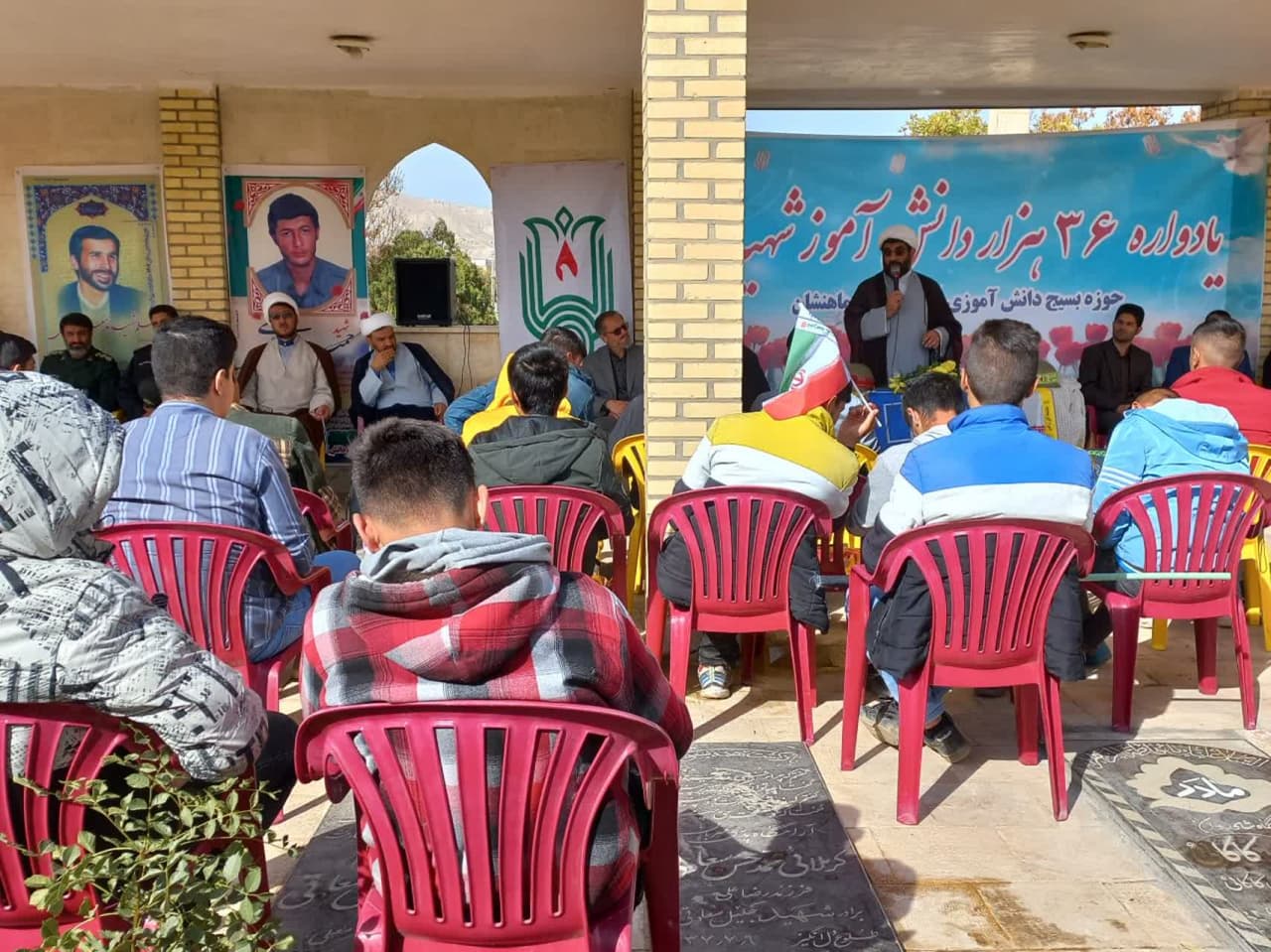 تصاویر/ مراسم "یادواره ۳۶ هزار دانش آموز شهید" در شهرستان ماه نشان