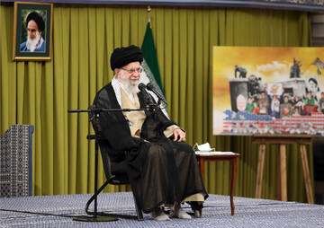 فیلم | رهبر انقلاب: مرگ بر آمریکا یک شعار نیست، یک خط مشی است