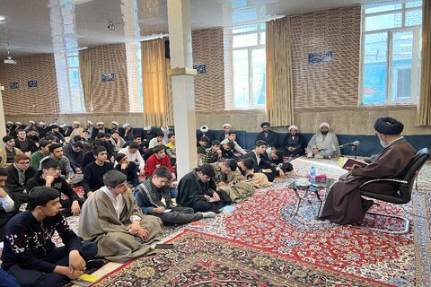 تصاویر/ مراسم تجلیل طلاب ممتاز مدرسه علمیه امیرالمومنین(ع) تبریز