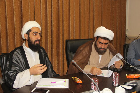 تصاویر / دیدار مسئول دفتر سیاسی واجتماعی حوزه های علمیه کشور با مدیر حوزه علمیه استان قزوین