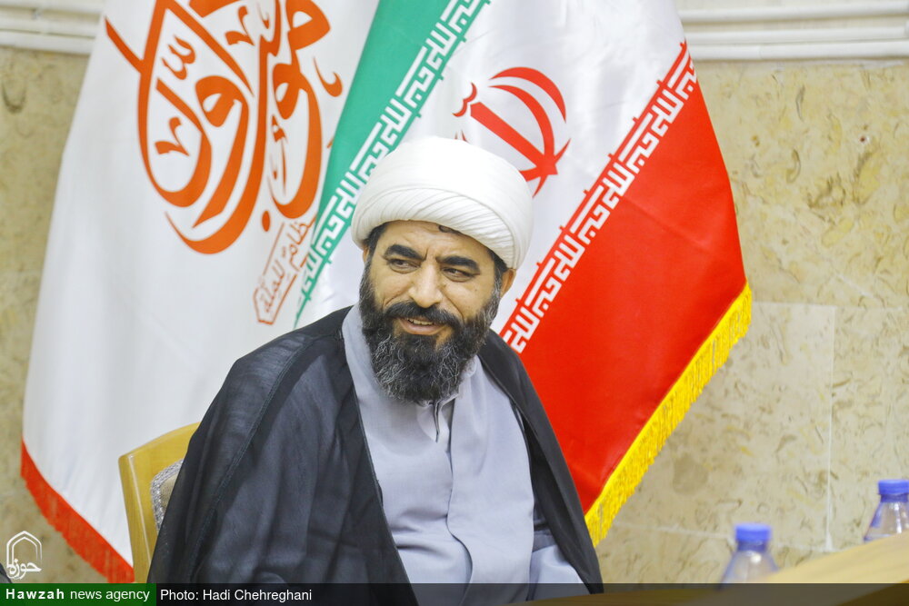 هیچ کرسی شیعه شناسی محض توسط هیچ حوزه شیعی در هیچ دانشگاه معتبر شیعی جهان ایجاد نشده است