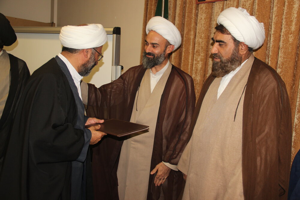 «محمدی» مدیر مرکز مشاوره حوزه علمیه قزوین شد