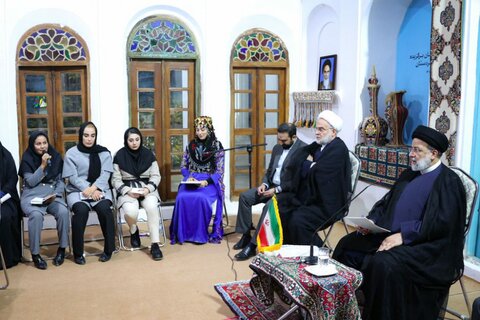 تصاویر/دیدار جوانان برگزیده و نخبه کردستان رئیس جمهور