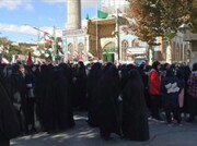 کلیپ| حضور طلاب مدرسه علمیه خواهران هاجر شهرستان خمین در راهپیمایی ۱۳ آبان