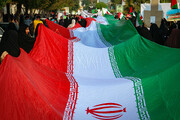 تصاویر/ حضور طلاب ، دانش آموزان و سایر اقشار بوشهر در راهپیمایی ۱۳ آبان