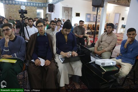 بالصور/ إقامة ورشة تخصصي حول معرفة اليهود في مدرسة ولي العصر (عج) العلمية بمدينة قم المقدسة