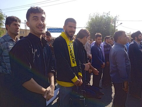 تصاویر حضور مردم پلدختر در راهپیمایی یوم الله ۱۳ آبان