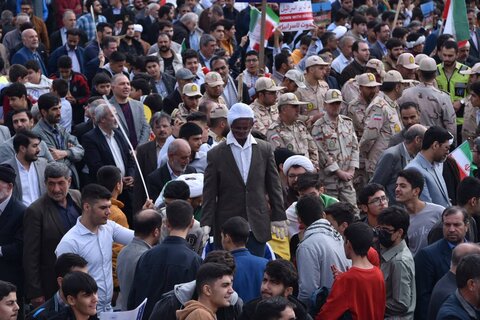 تصاویر/ حضور پرشور مردم در راهپیمایی ۱۳ آبان شهرستان ارومیه