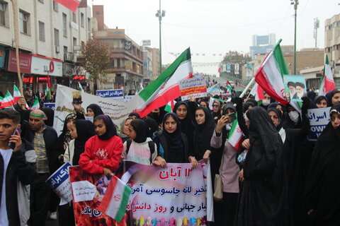 تصاویر / راهپیمایی روز 13 آبان در قزوین