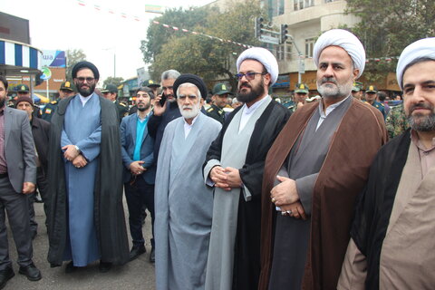تصاویر / راهپیمایی روز 13 آبان در قزوین