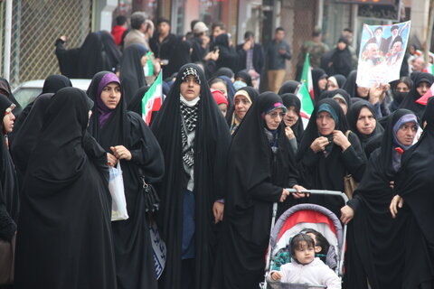تصاویر / راهپیمایی روز 13 آبان در قزوین