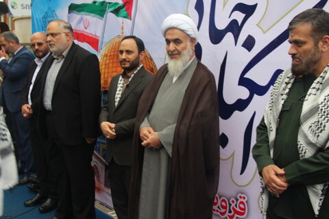 تصاویر / راهپیمایی روز 13 آبان در قزوین