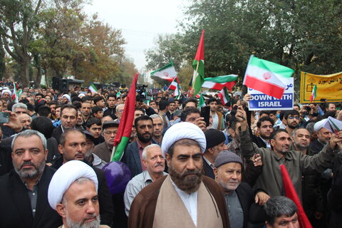 تصاویر / راهپیمایی روز 13 آبان در قزوین