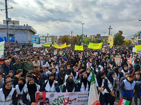 تصاویر/راهپیمایی ۱۳ آبان با حضور باشکوه مردم انقلابی کامیاران