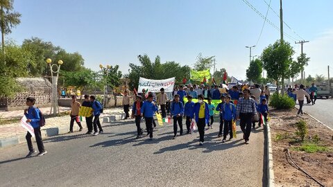 تصاویر/ راهپیمایی یوم الله سیزدهم آبان بخش احمدی