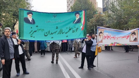 صاویر/ راهپیمایی طلاب و روحانیون تبریزی در ۱۳ آبان
