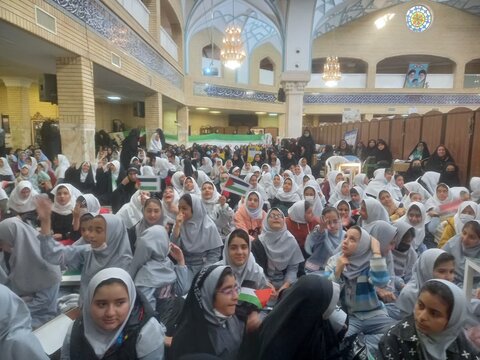 حضور پر شور طلاب مدرسه علمیه فاطمیه محلات در یوم الله ۱۳ آبان