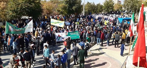 تصاویر/ راهپیمایی یوم الله ۱۳ آبان در دندی