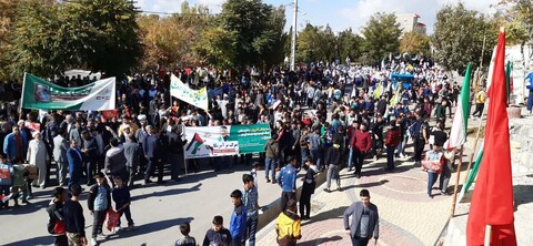 تصاویر/ راهپیمایی یوم الله ۱۳ آبان در دندی