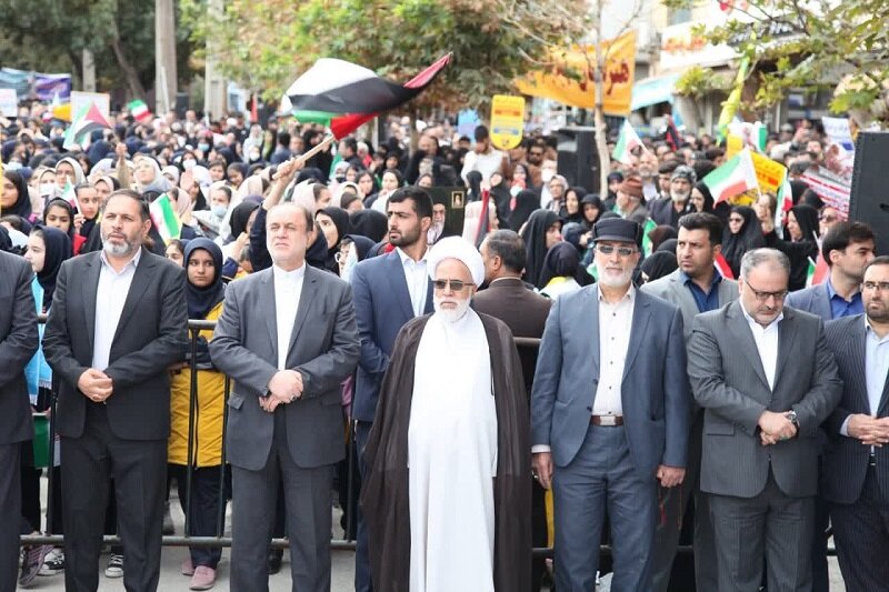 برگزاری راهپیمایی یوم الله ۱۳ آبان در کرمانشاه
