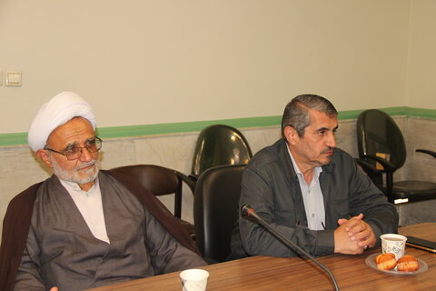 تصاویر / نشست مبلغین ومسئولین هیات های مذهبی استان با مدیر حوزه علمیه استان قزوین