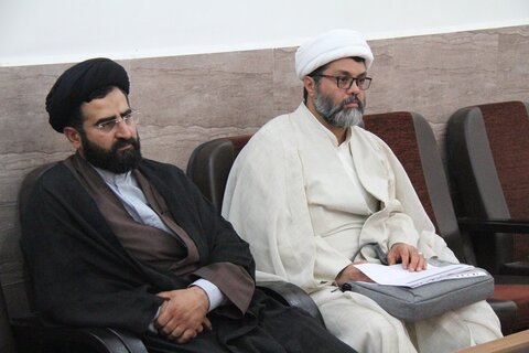 تصاویر/ دیدار مدیر حوزه علمیه بوشهر با مدیر دفتر امور موقوفات حوزه‌های علمیه