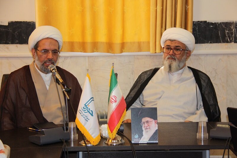 برگزاری اجلاسیه شورای آموزش مدارس علمیه کرمانشاه + عکس