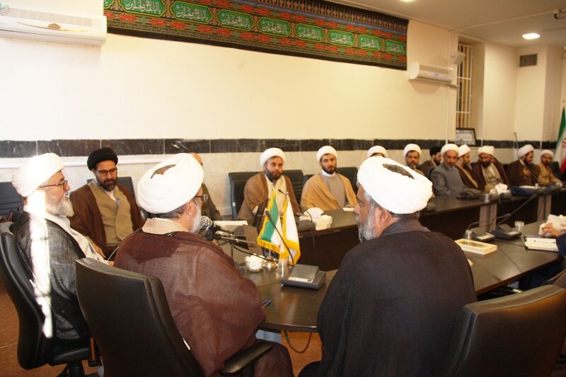 برگزاری اجلاسیه شورای آموزش مدارس علمیه کرمانشاه + عکس