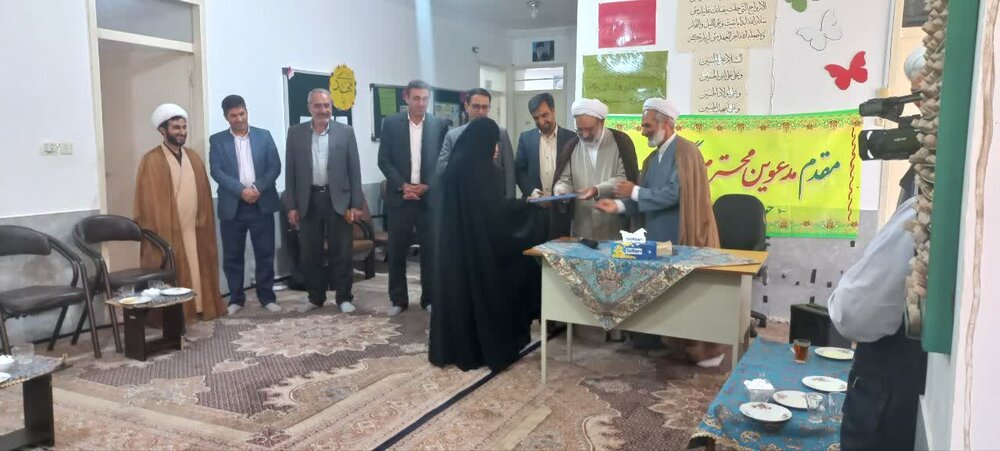 «قاضیان» مدیر مدرسه علمیه حضرت خدیجه (س) بهاباد شد