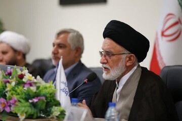 مضجع شریف امام‌زادگان، محل آرامش مردم است